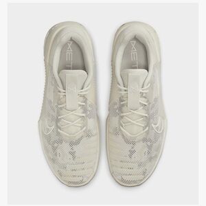 Nike Metcon 9 AMP light bone